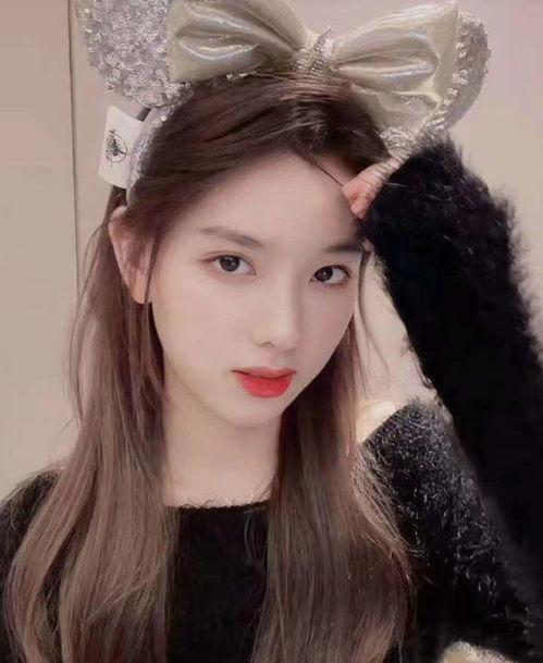 网红吃瓜薛小婉是真的吗,真相揭秘还是网络炒作？