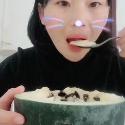 网红吃瓜反差视频,吃瓜反差视频引热议