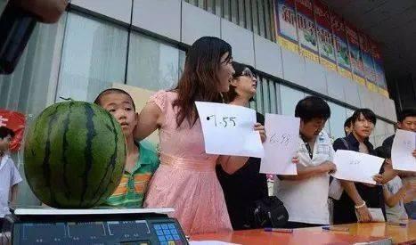 快手网红吃瓜搞笑